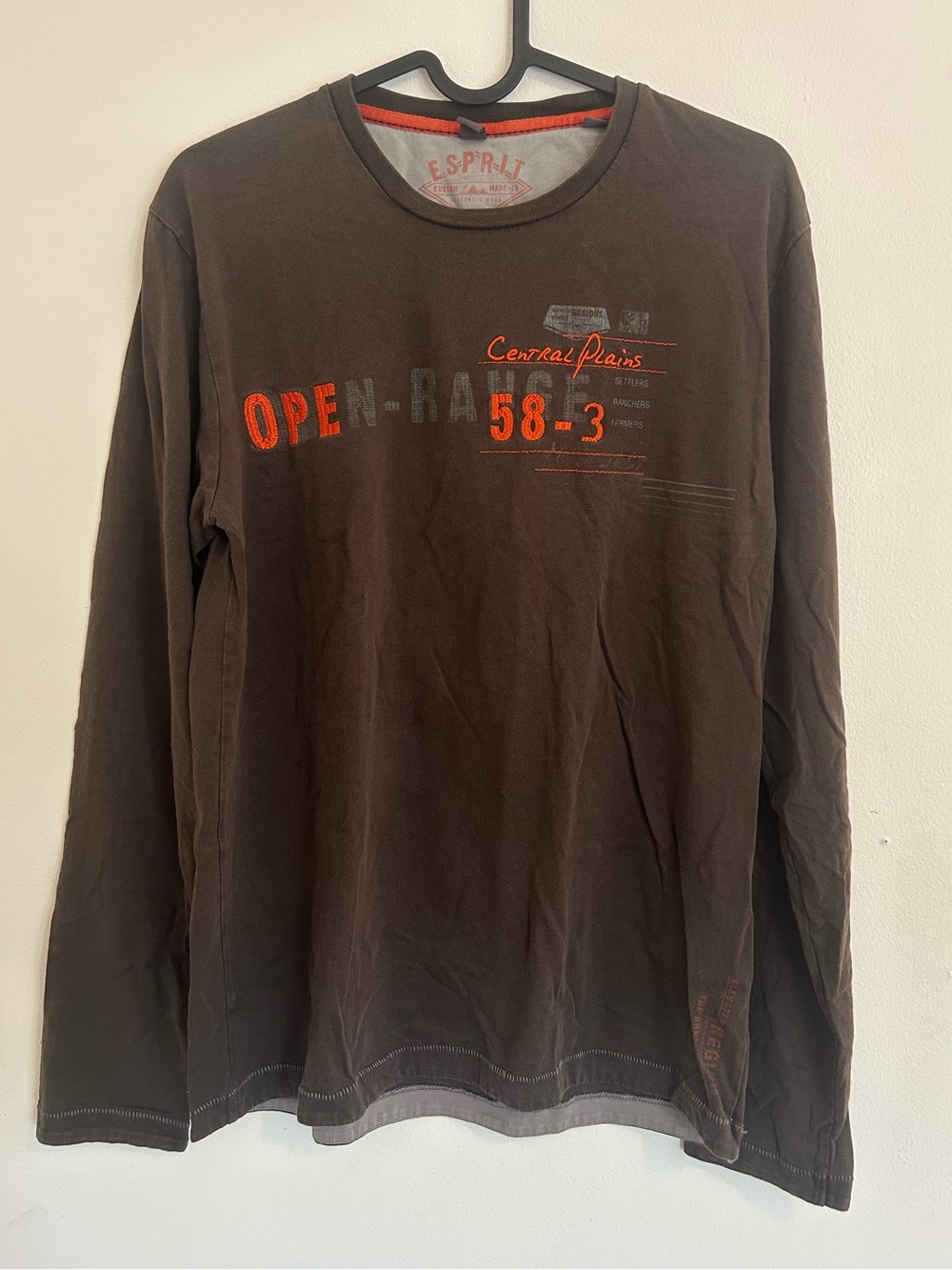 Esprit brown single stitch long sleeve
